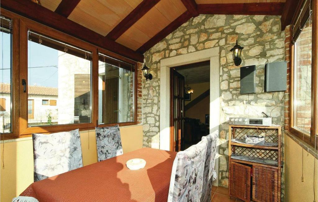 Mugeba 3 Bedroom Accommodation Porec Exterior photo